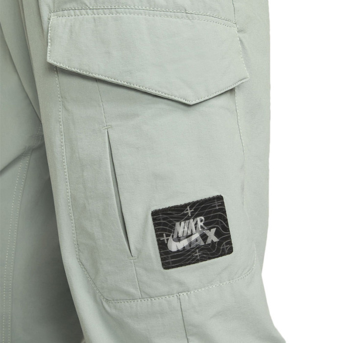 Nike Pantalon de survêtement Nike Sportswear Air Max Cargo