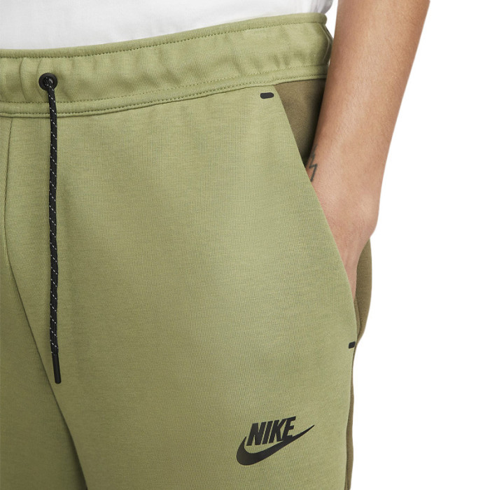 Nike Pantalon de survêtement Nike TECH FLEECE