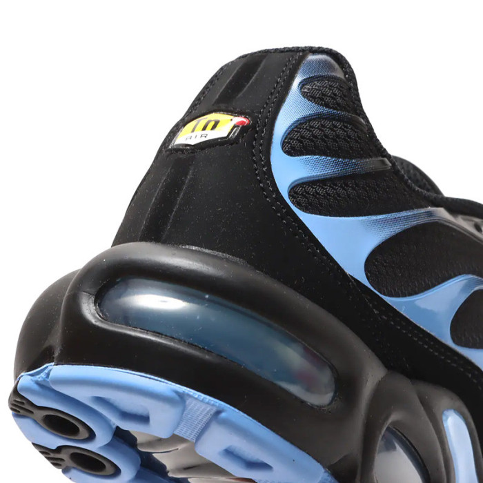 Nike Basket Nike AIR MAX PLUS