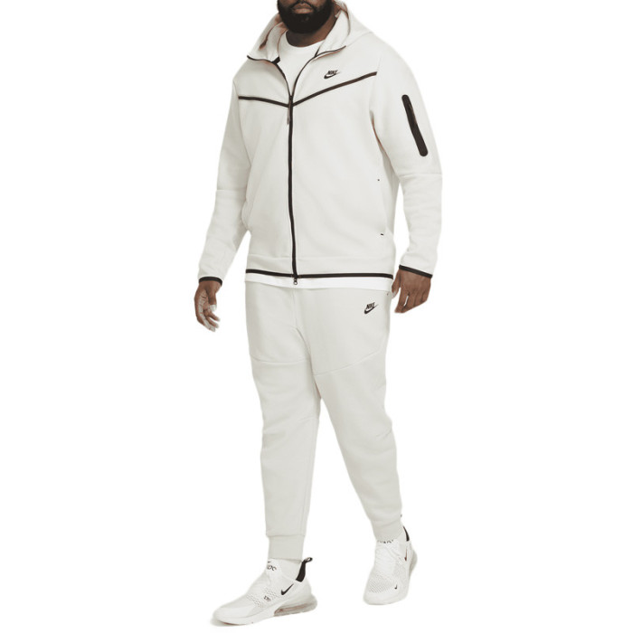 Nike Pantalon de survêtement Nike TECH FLEECE