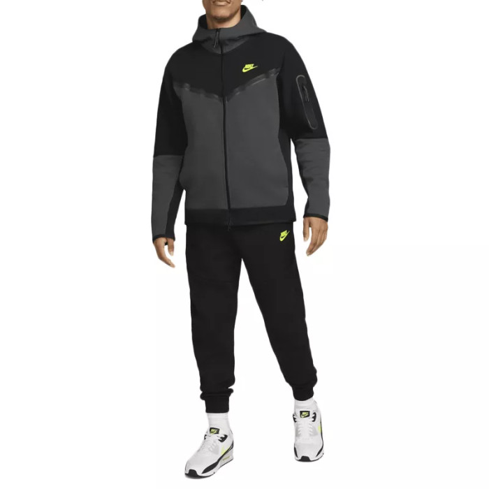 Nike Pantalon de survêtement Nike TECH FLEECE