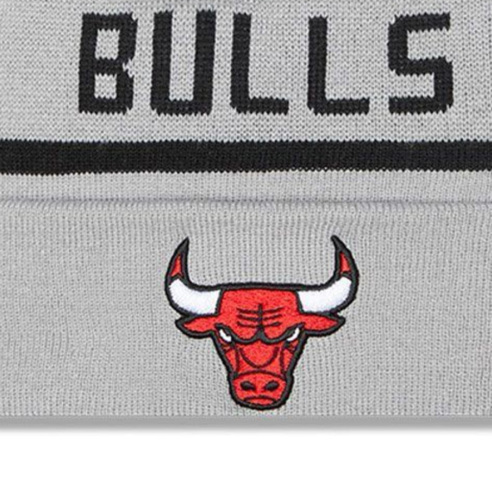 Bonnet New Era à POMPON BULLS