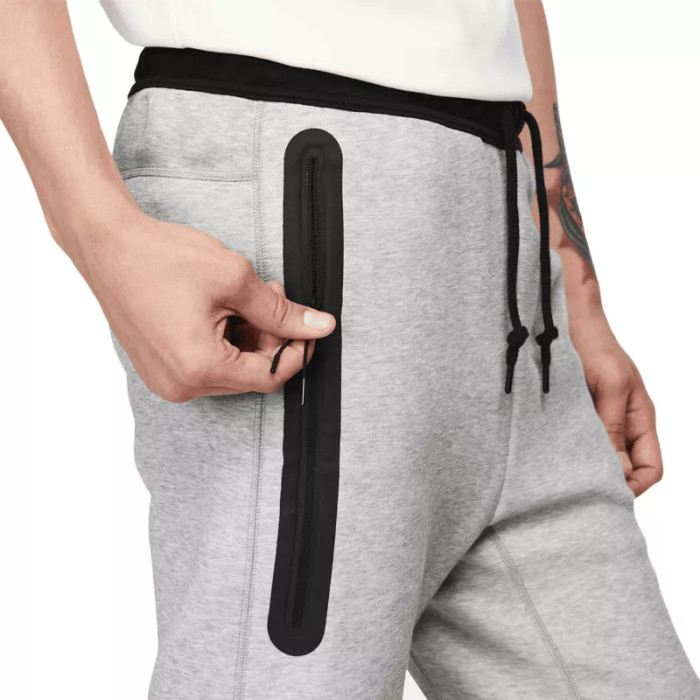 Nike Pantalon de survêtement Nike TECH FLEECE