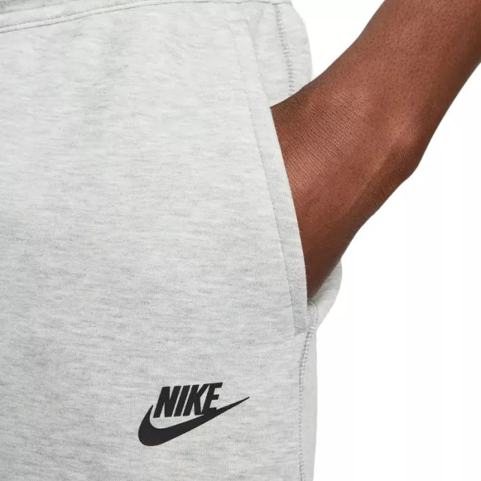 Nike Pantalon de survêtement Nike TECH FLEECE