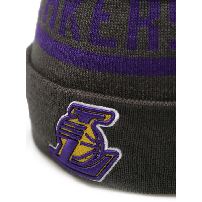 Bonnet New Era à POMPON Laine LAKERS