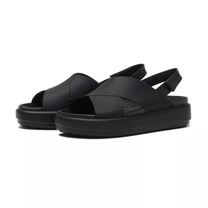 CROCS Sandale Crocs BROOKLYN LUXE CROSS STRAP