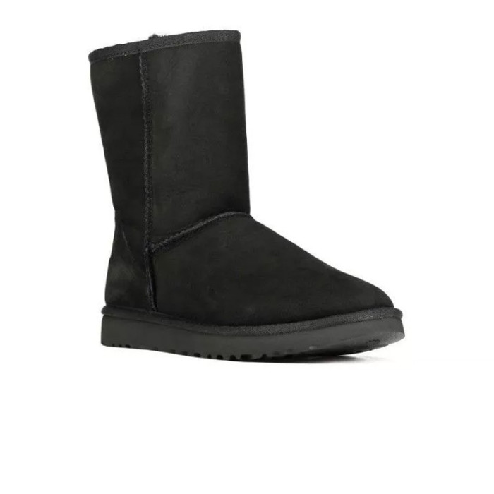 Botte UGG Classic Short II