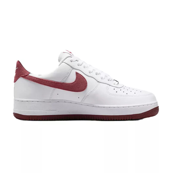 Nike Basket Nike W AIR FORCE 1 07