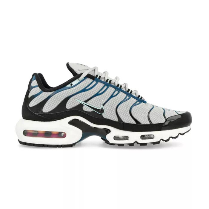 Nike Basket Nike AIR MAX PLUS