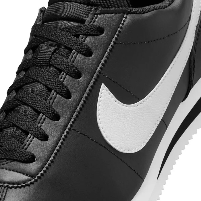 Nike Basket Nike CORTEZ BASIC LEATHER