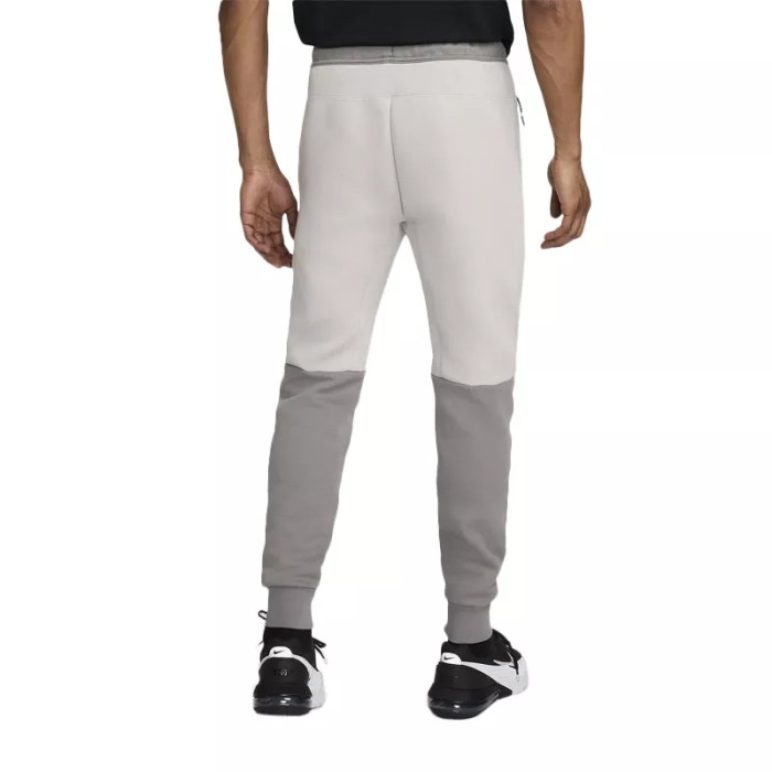 Nike Pantalon de survêtement Nike TECH FLEECE