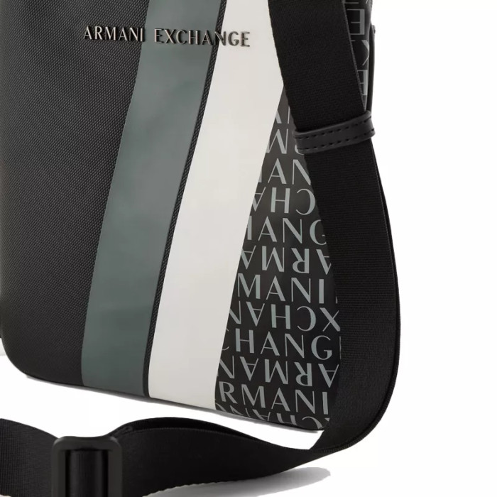 Armani Exchange Sac bandoulière Armani Exchange PLASTIC CROSSBODY