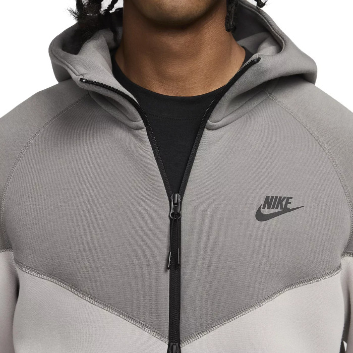 Nike Veste de survêtement Nike TECH FLEECE FULL ZIP