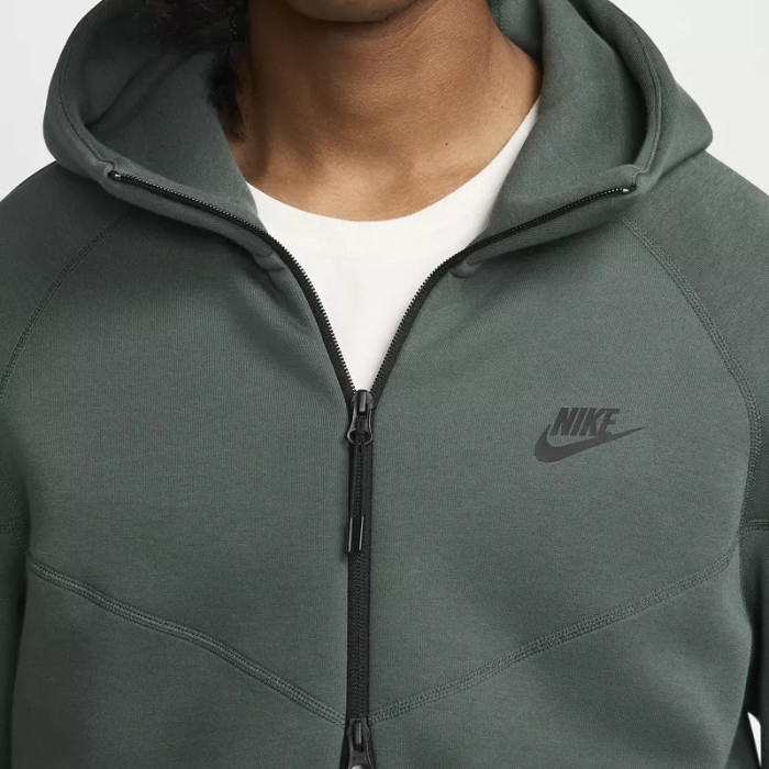 Nike Veste de survêtement Nike TECH FLEECE FULL ZIP