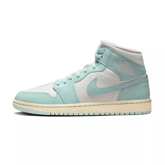 Nike Basket Nike AIR JORDAN 1 MID