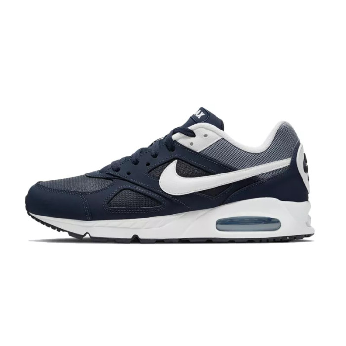 Nike Basket Nike AIR MAX IVO