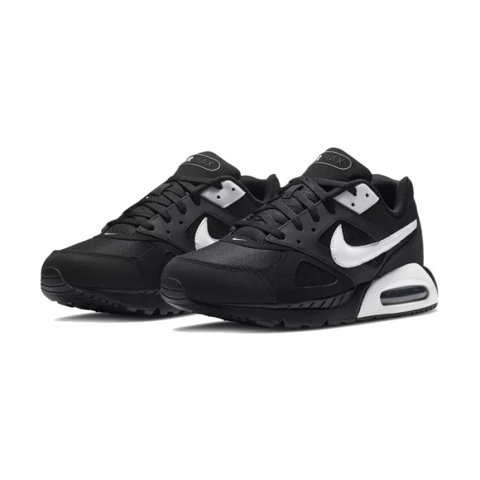 Nike Basket Nike AIR MAX IVO