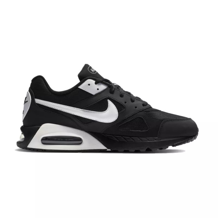 Nike Basket Nike AIR MAX IVO