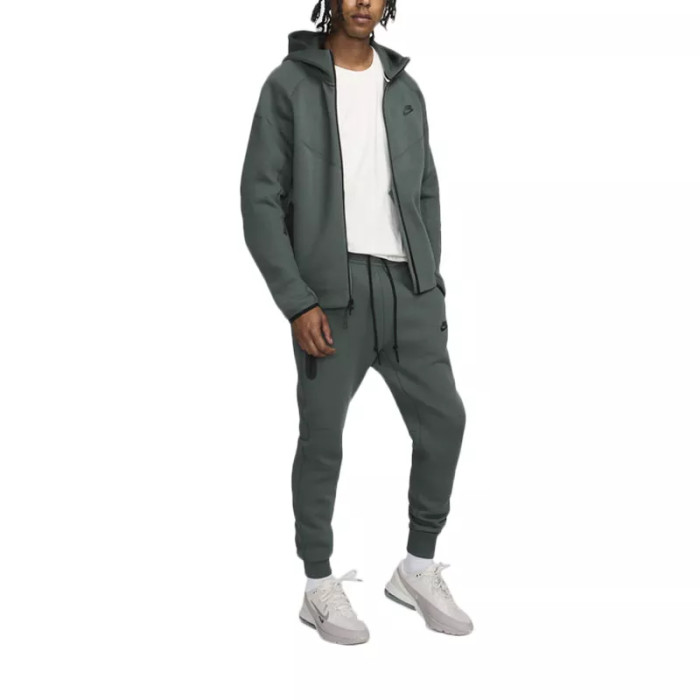 Nike Pantalon de survêtement Nike TECH FLEECE