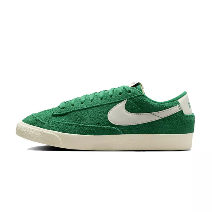 Nike Basket Nike W BLAZER LO 77