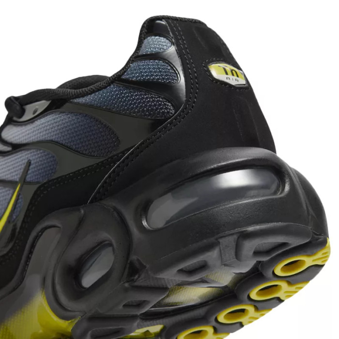 Nike Basket Nike AIR MAX PLUS Junior