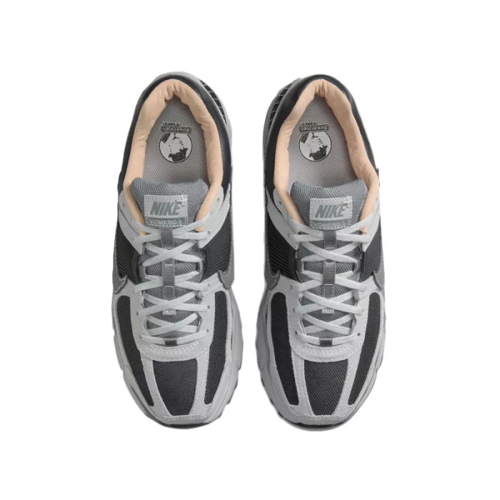 Nike Basket Nike ZOOM VOMERO 5