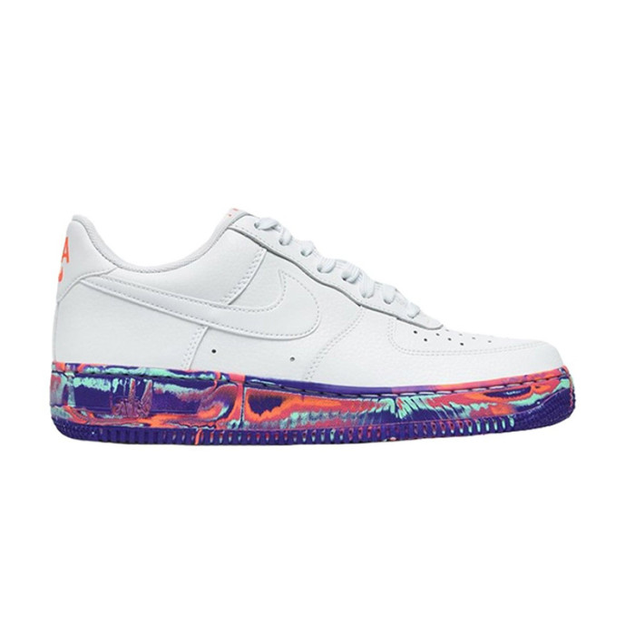 Nike Baskets Nike Air Force 1 LV8 - AJ9507-100