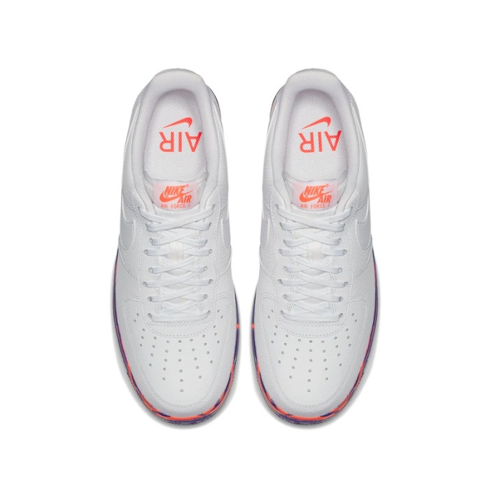 Nike Baskets Nike Air Force 1 LV8 - AJ9507-100