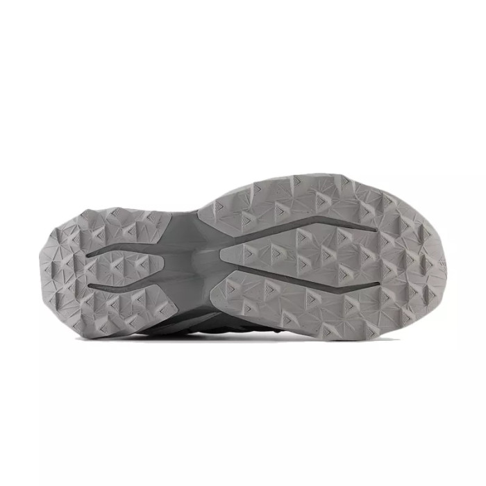 New Balance Basket New Balance MTTTR