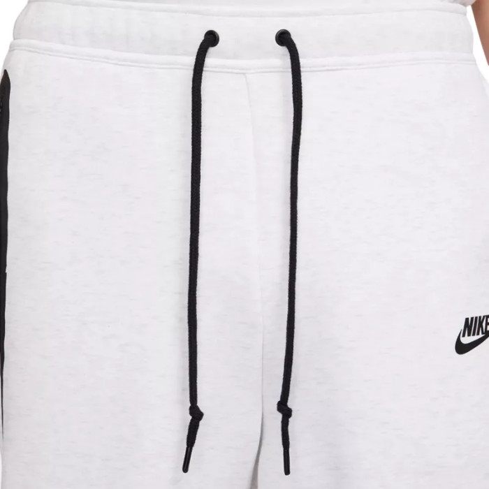 Nike Short Nike TECH FLEECE
