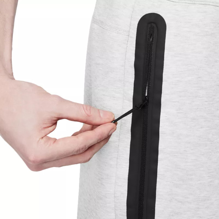 Nike Short Nike TECH FLEECE
