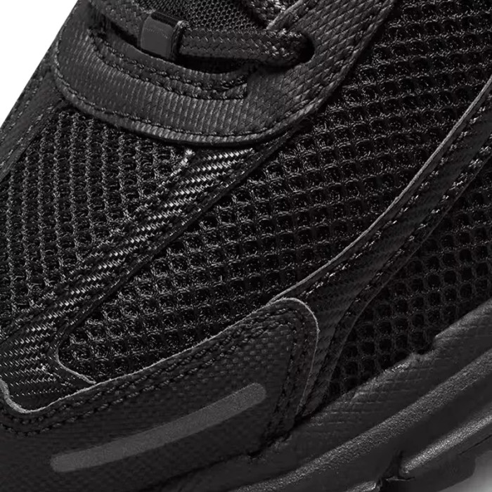 Nike Basket Nike ZOOM VOMERO 5