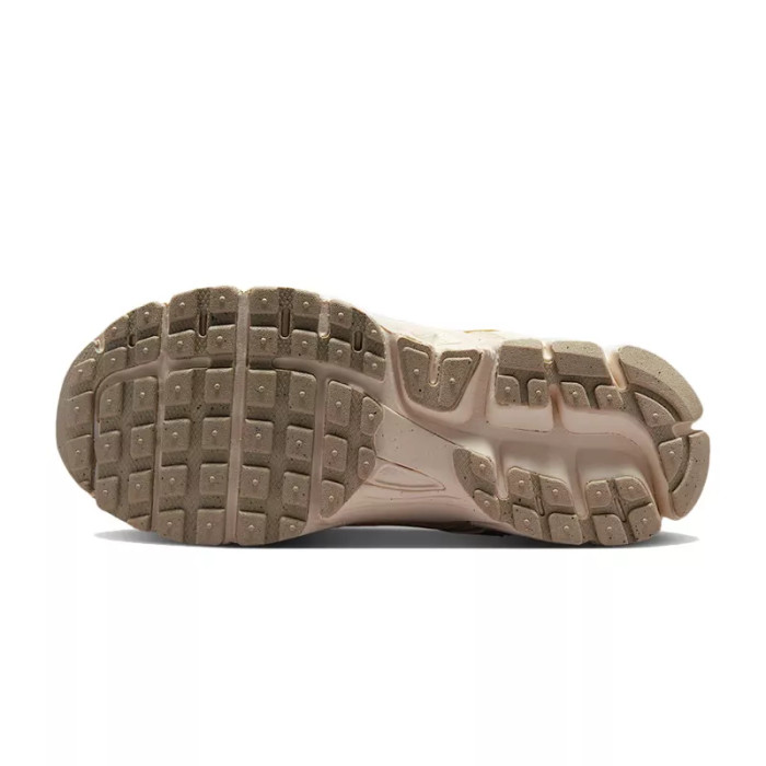 Nike Basket Nike VOMERO 5 GS