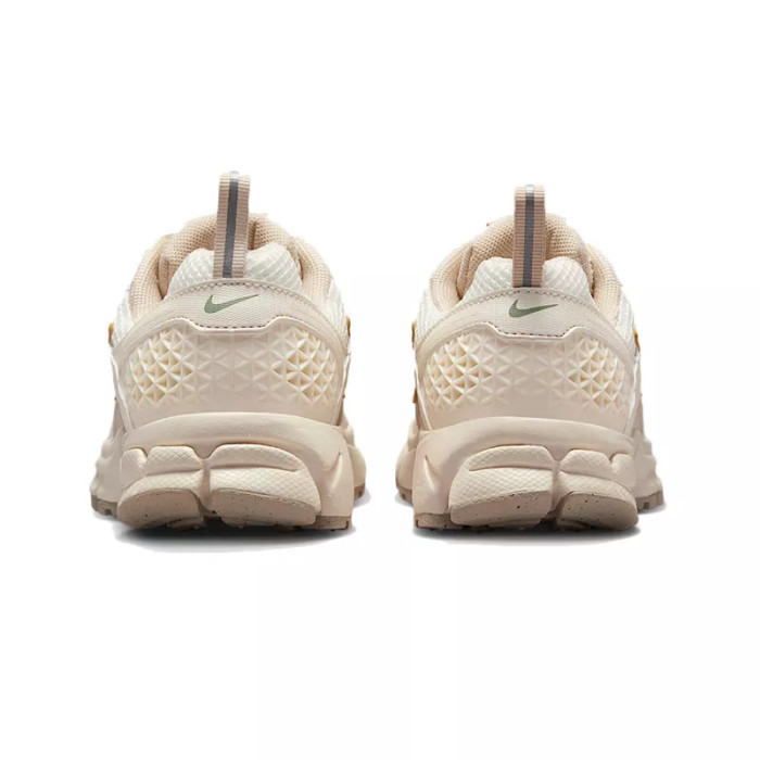 Nike Basket Nike VOMERO 5 GS