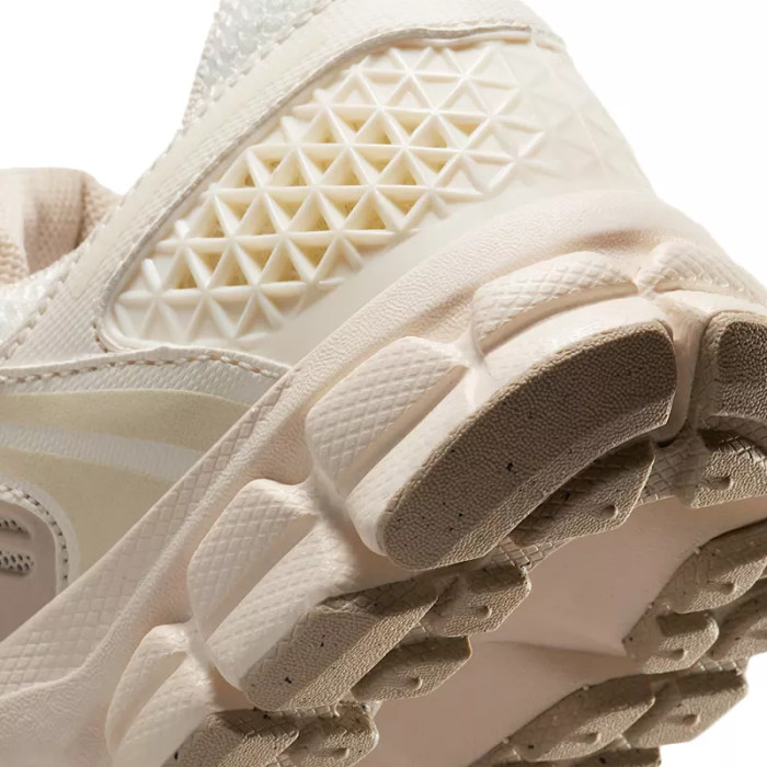 Nike Basket Nike VOMERO 5 GS