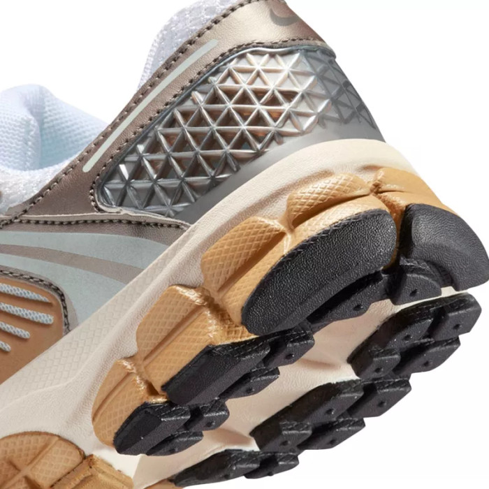 Nike Basket Nike VOMERO 5 GS