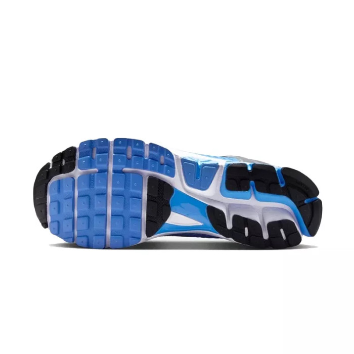 Nike Basket Nike ZOOM VOMERO 5