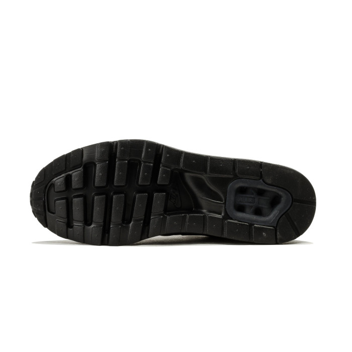 Basket Nike Air Max Zero...