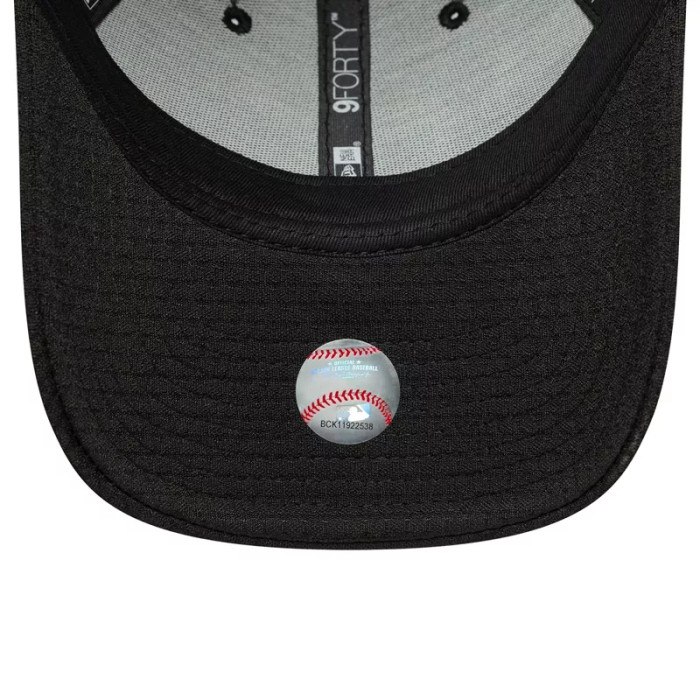 New Era Casquette New Era FLAWLESS MESH 9FORTY NEYYAN