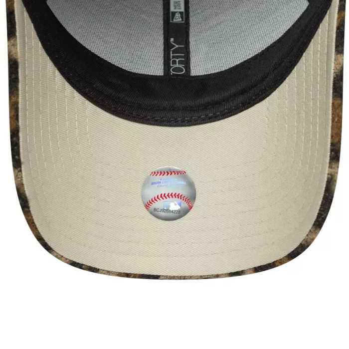 New Era Casquette New Era WMNS COSY ANIMAL 9FORTY NEYYAN