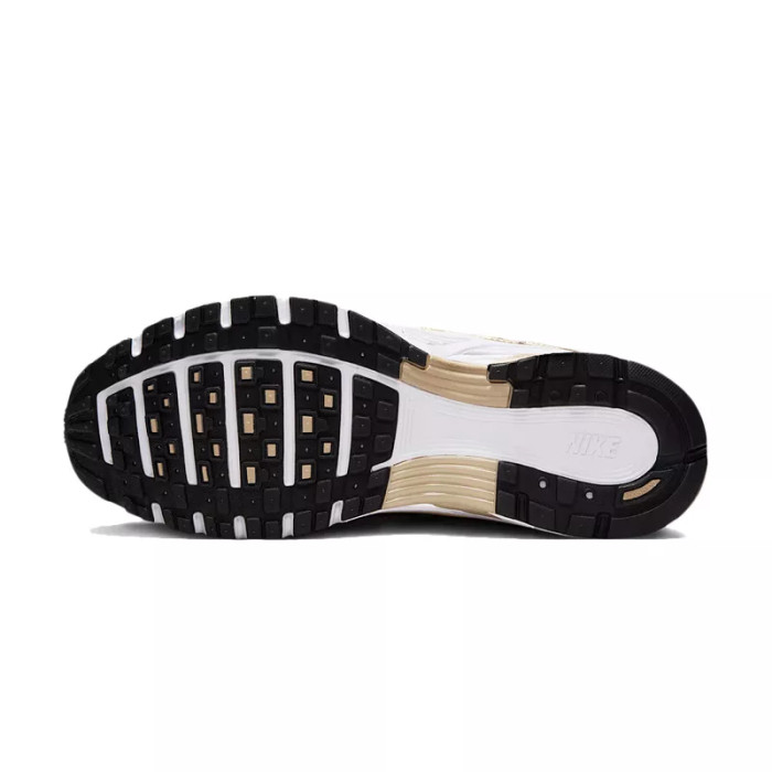 Nike Basket Nike WMS P-6000