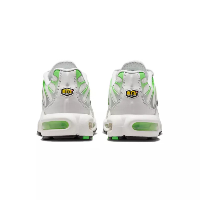 Nike Basket Nike W AIR MAX PLUS