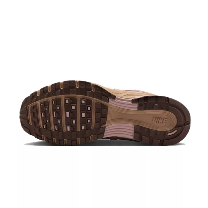 Nike Basket Nike WMS P-6000 SE
