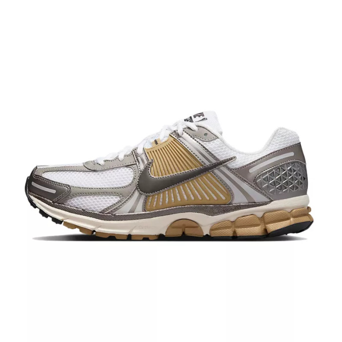 Nike Basket Nike ZOOM VOMERO 5