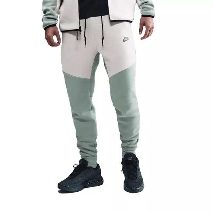 Nike Pantalon de survêtement Nike TECH FLEECE JOGGER