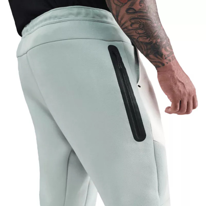 Nike Pantalon de survêtement Nike TECH FLEECE JOGGER