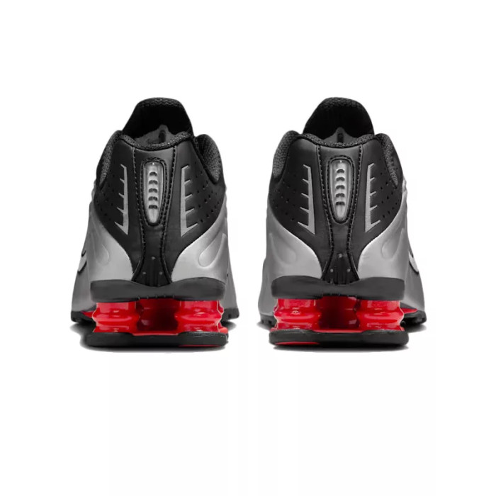 Nike Basket Nike W SHOX R4