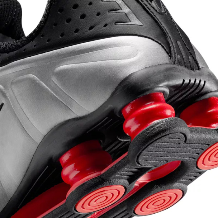 Nike Basket Nike W SHOX R4