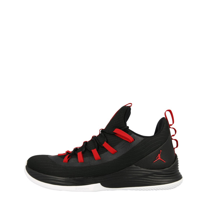 Nike Baskets Nike JORDAN ULTRA FLY 2 LO - AH8110-023