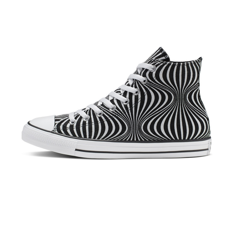 chuck taylor all star moonshot high top